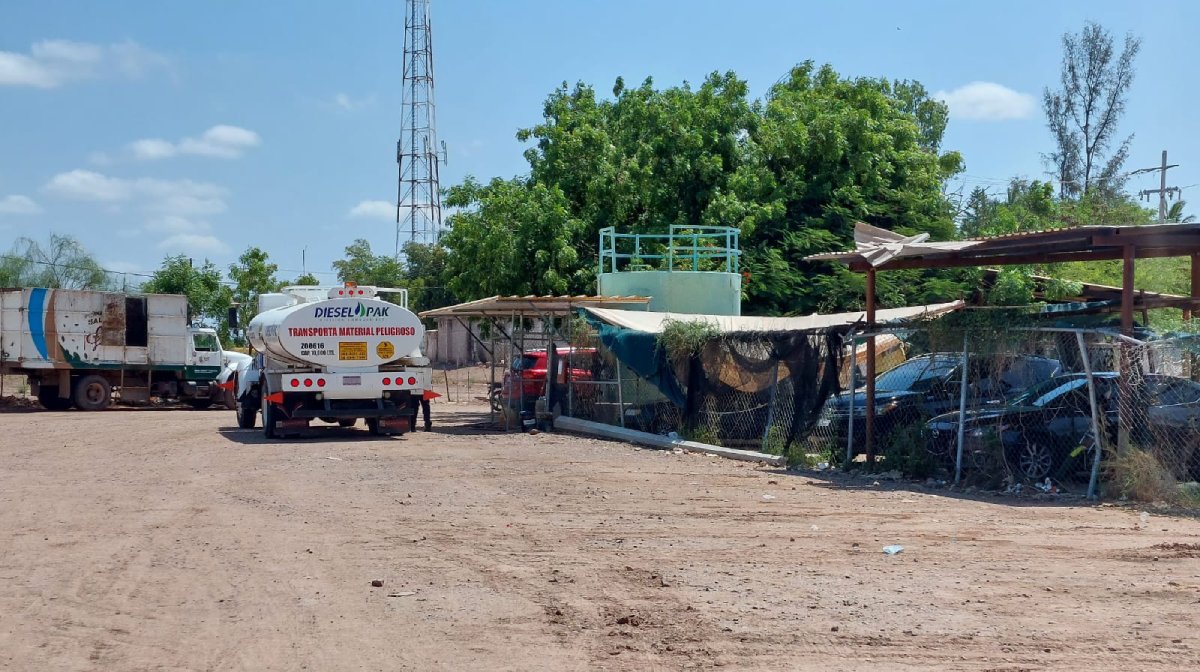 Se van tres empleados del Ayuntamiento de Salvador Alvarado, por supuesta extracción de combustible