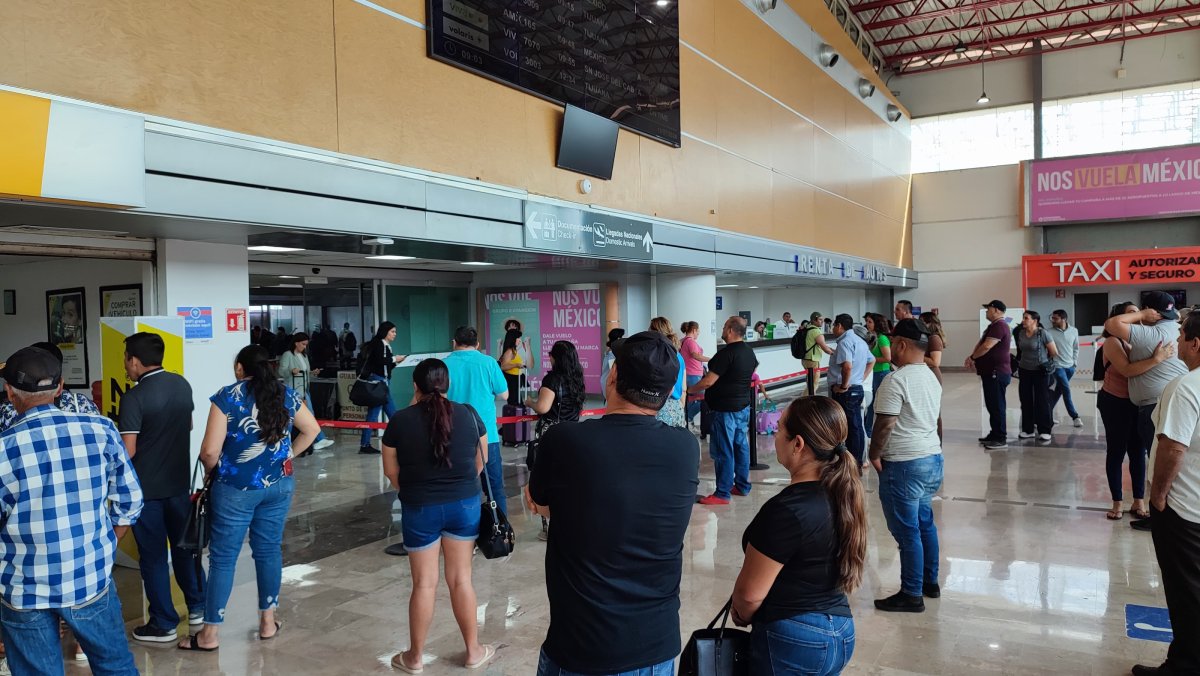 “Tengo miedo de perder el vuelo a Japón”: ‘Apagón azul’ afecta a usuarios del Aeropuerto Internacional Culiacán