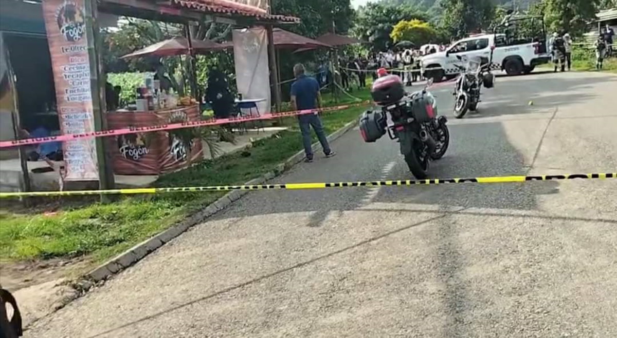 Ataque armado en negocio de comida deja cuatro personas muertas en Morelos