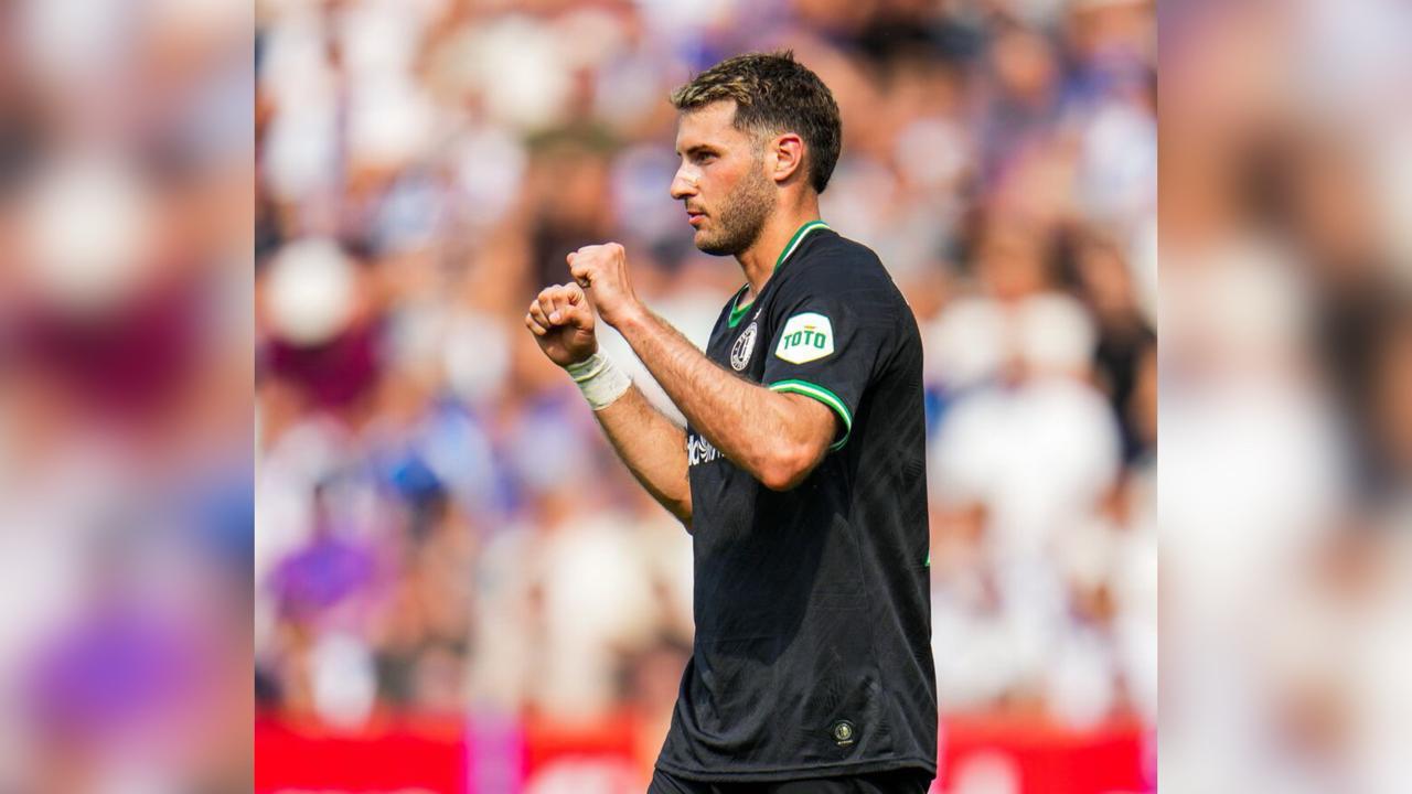 Con doblete de Santiago Giménez, el Feyenoord golea al Zwolle en la Eredivisie