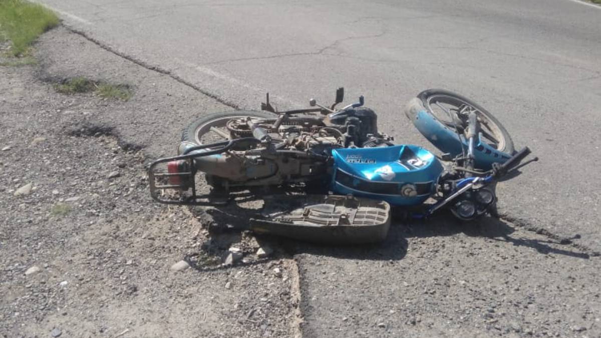 Motociclista resulta lesionado tras accidente en carretera El Fuerte-El Carrizo