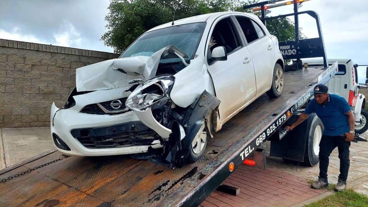 Fallece conductor en el hospital tras accidente vehicular en Mazatlán