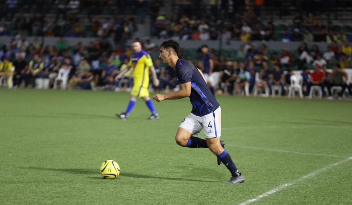 Agricultores FC refuerzan pretemporada; ganan 3-1 a Leyendas del América