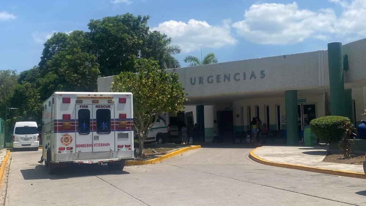 Trabajador es aplastado por pipa de asfalto en una construcción en Mazatlán