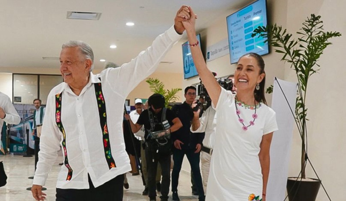 Llegan AMLO y Sheinbaum a Sinaloa; pernoctan en Mazatlán