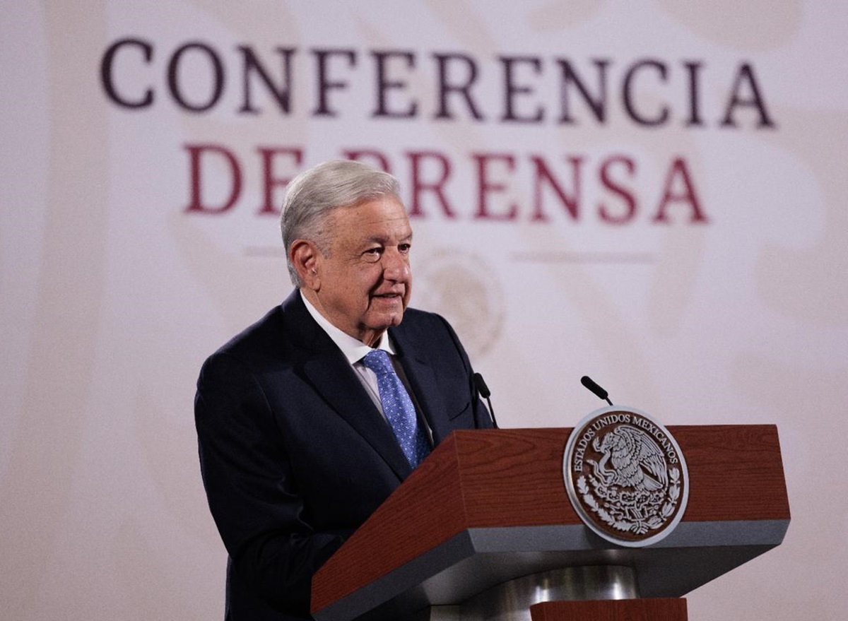 ¿Tiene AMLO sugerencias para Sheinbaum en cuanto a titulares de Sedena y Marina?