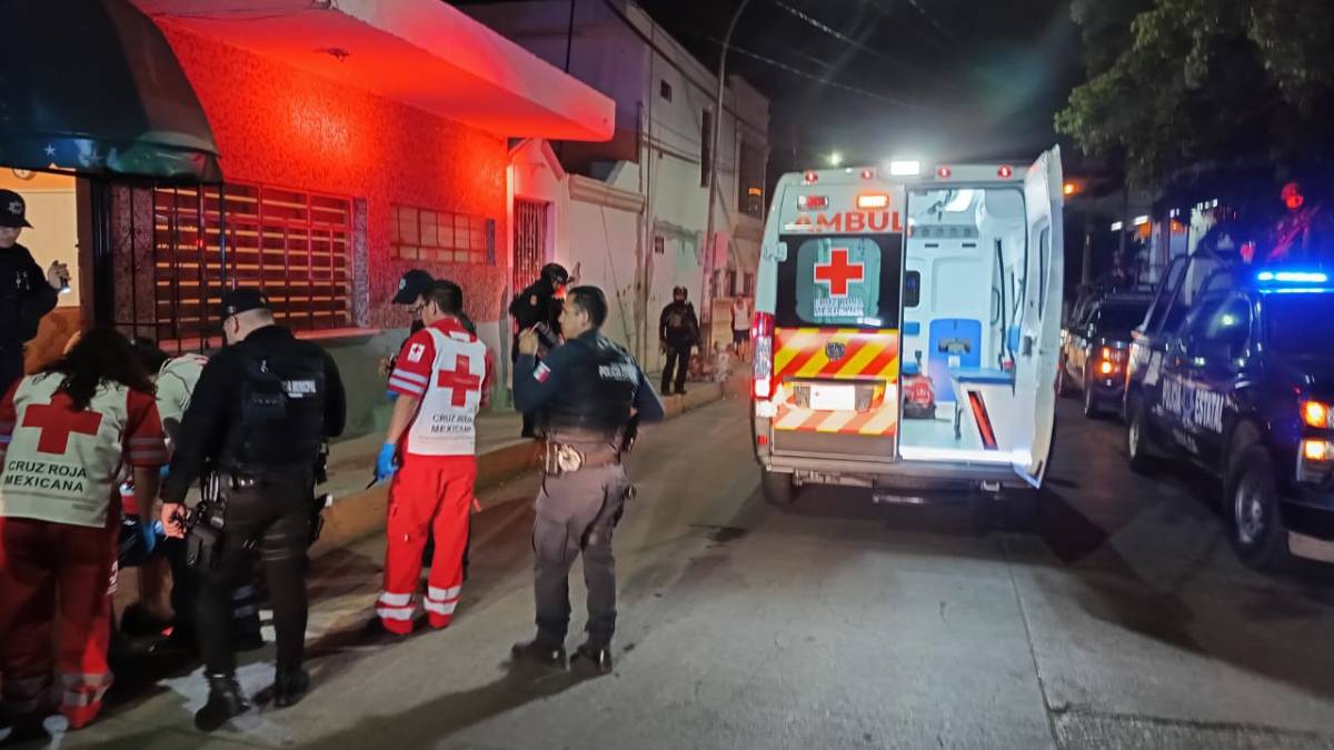 Atacan a balazos a adulto mayor en el Centro de Culiacán
