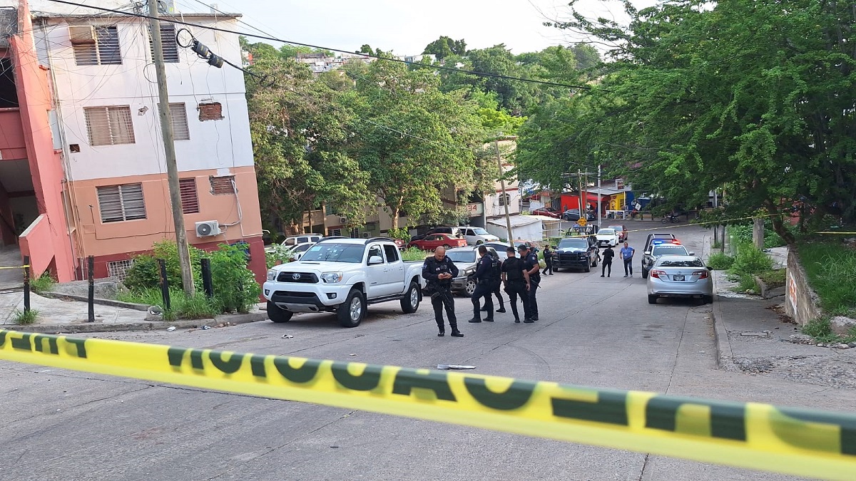 ¡No resistió! Muere el ocupante de la Tacoma que fue atacado a balazos en Cañadas, Culiacán