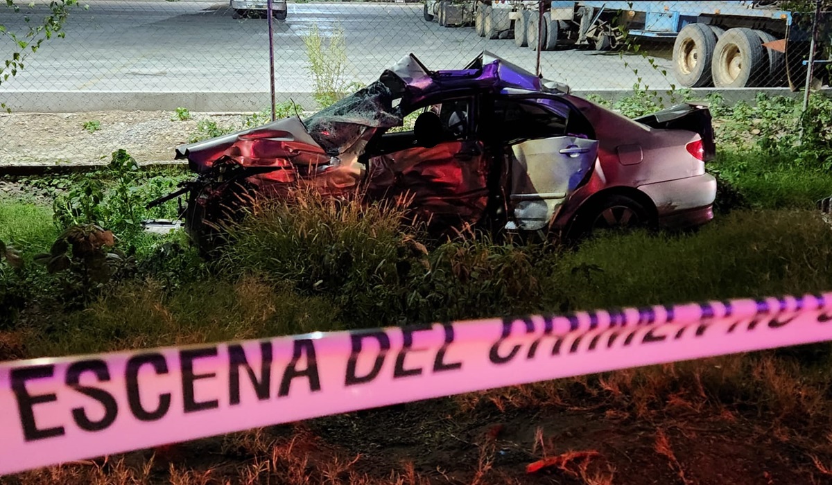 Automovilista pierde la vida tras ser arrollado por chofer de autobús de pasajeros en Navolato