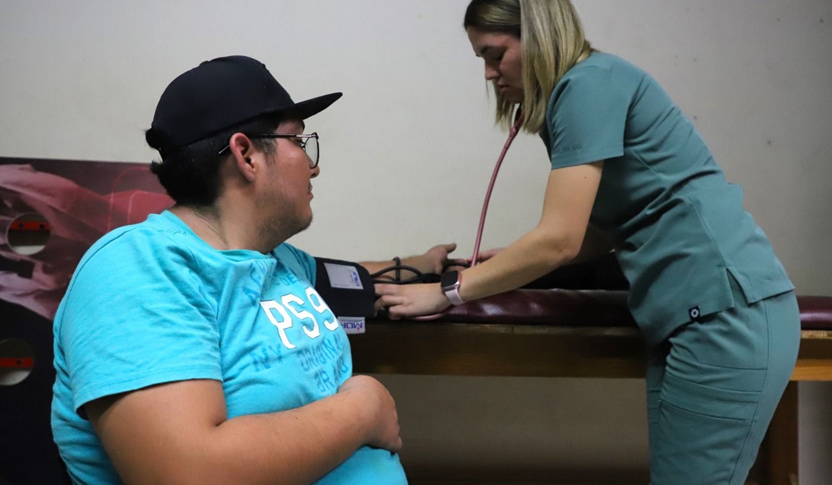 ISDE realiza chequeo médico a atletas de Paranacionales Conade 2024