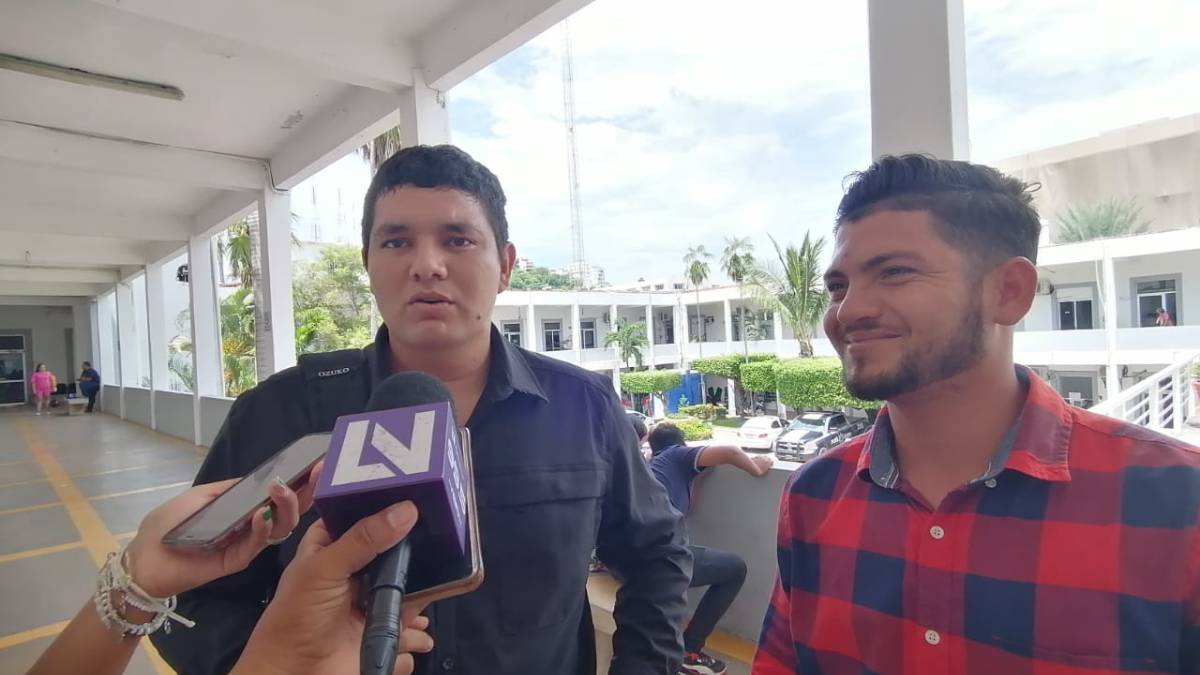 Comisarios del Recreo y Camacho acuden con el alcalde a solicitarles reparación de carreteras y alumbrado público