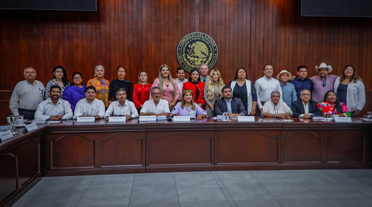 Se registran diputados electos de Morena y PVEM ante Congreso de Sinaloa