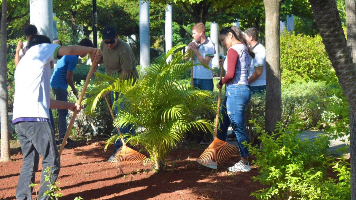 Embellecen Plaza de Armas en El Fuerte; el Alcalde dio el banderazo de inicio de los trabajos