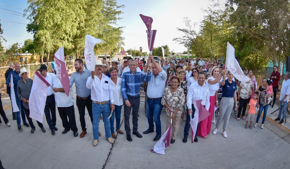Entrega Gerardo Vargas obras de pavimentación en zona rural de Ahome