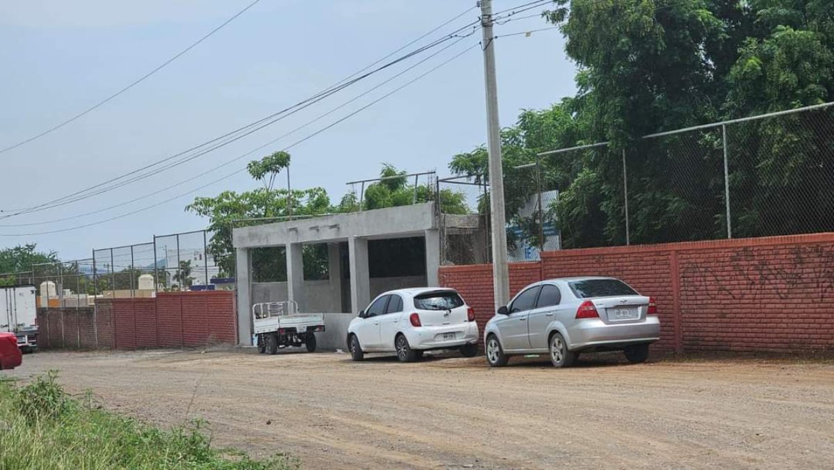¡El colmo! Previo al retorno a clases se llevan 70 mil pesos de primaria en Mazatlán