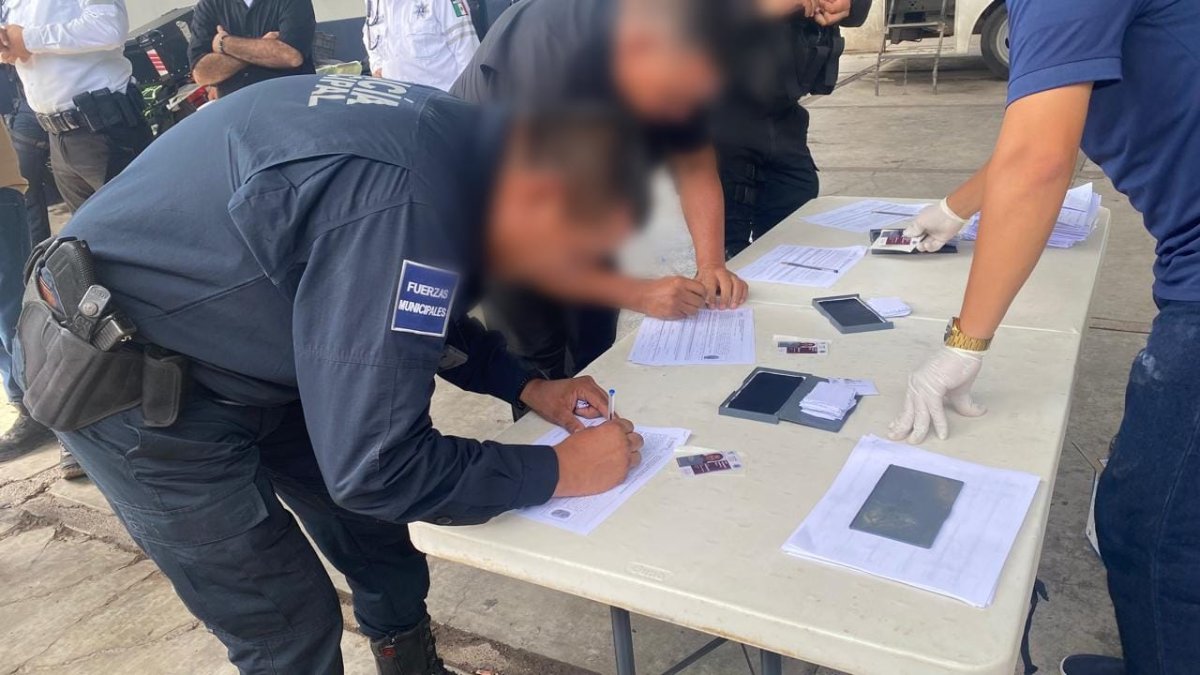Realizan exámenes de antidoping a Policías de Ahome
