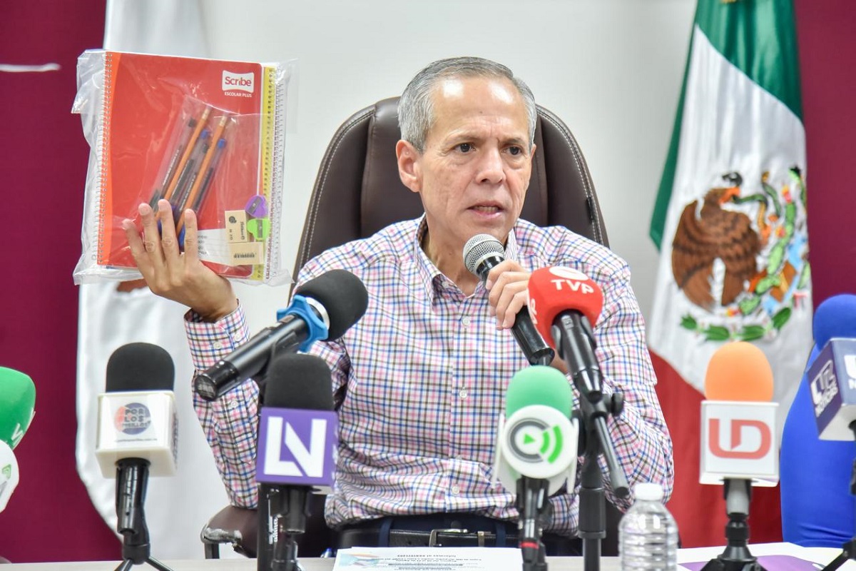Invitan a padres de familia aprovechar ¡Feliz Regreso a Clases! Ayuntamiento de Ahome brindará útiles escolares
