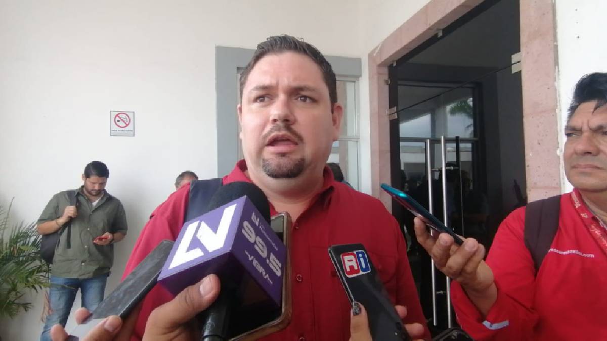 Hasta 25 UMAS de multa a chofer de urbanos que no respete el precio del boleto de estudiante