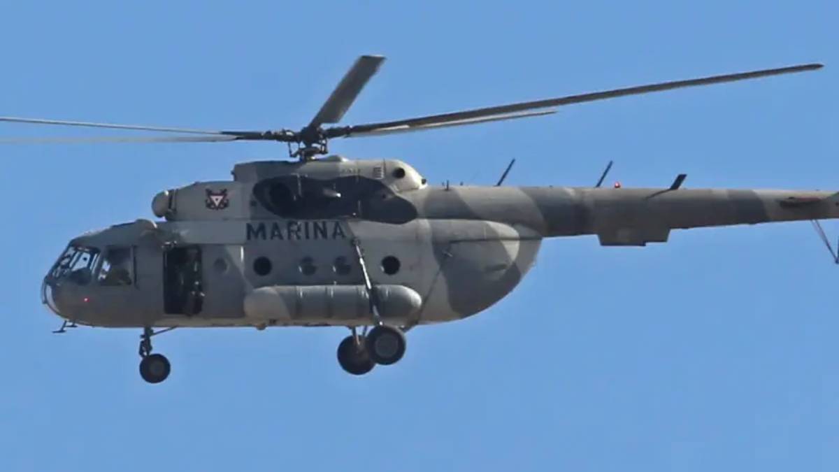 Helicóptero naval, con marinos a bordo, cayó al mar cuando perseguía un barco cargado con cocaína