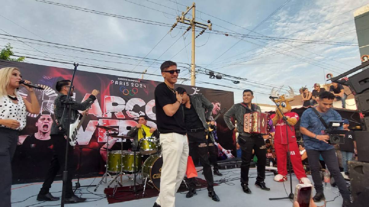 La Montuosa festeja a Marco Verde, medallista olímpico de Mazatlán