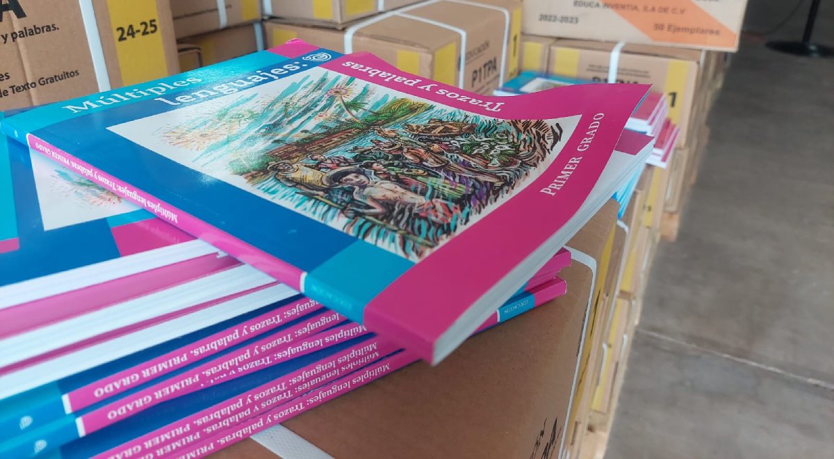 SEPyC insta a padres a denunciar condicionamiento de libros de texto en Sinaloa