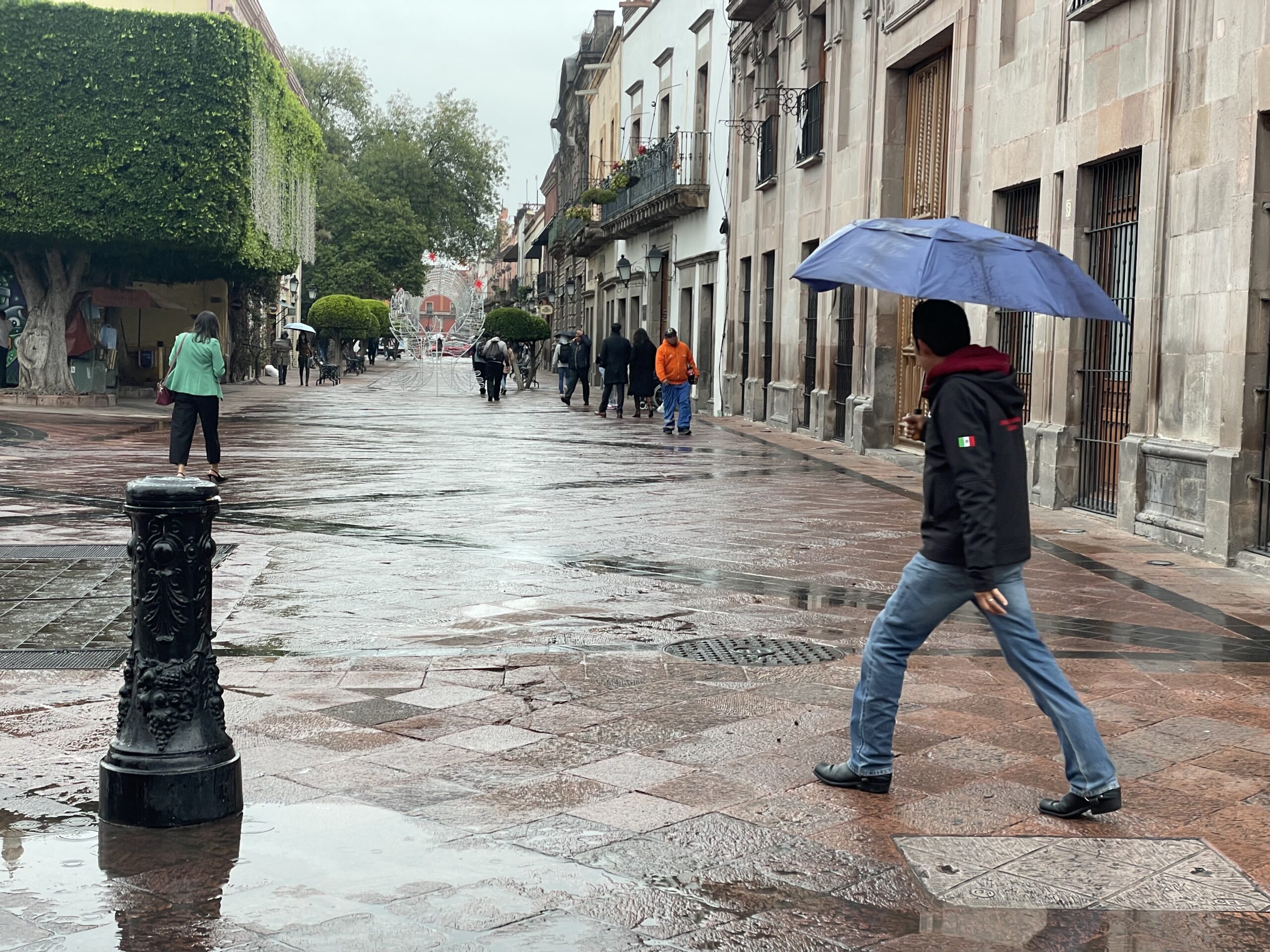 Lluvias aisladas se esperan esta mañana en el centro y sur de Sinaloa; alcanzarían de 25 a 50 mm durante el día