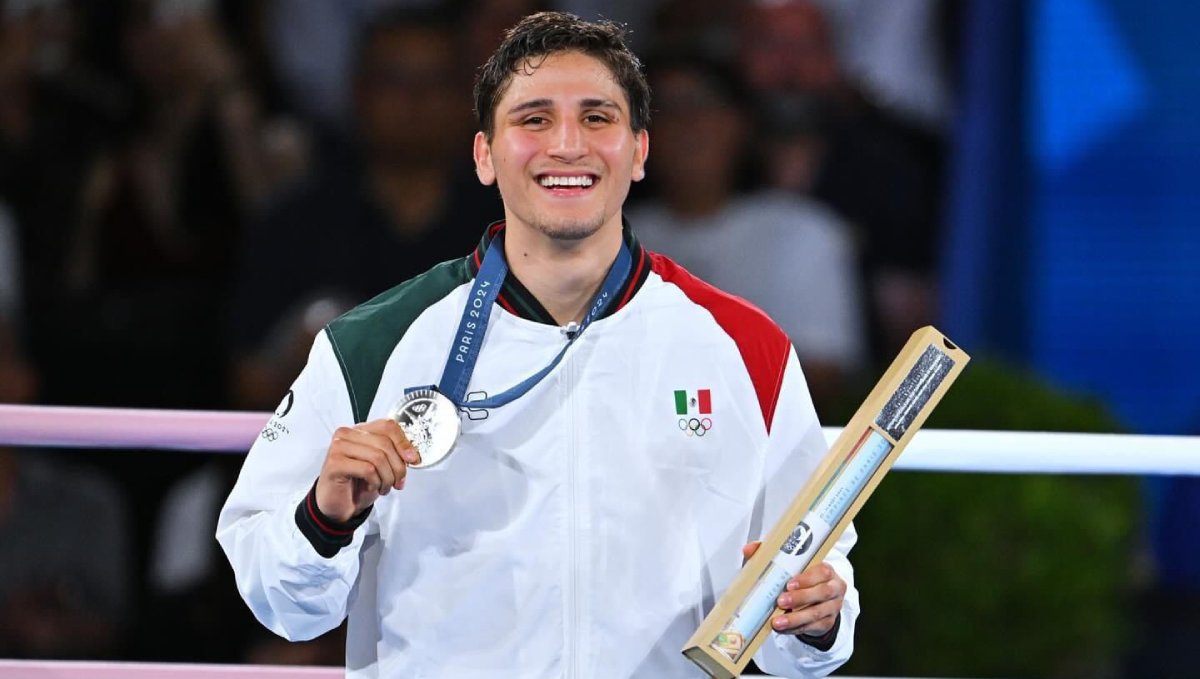 Marco conquistó el oro con su humildad, Red Petroil, Cinemex, Dr. Simi y más marcas le ofrecen regalos