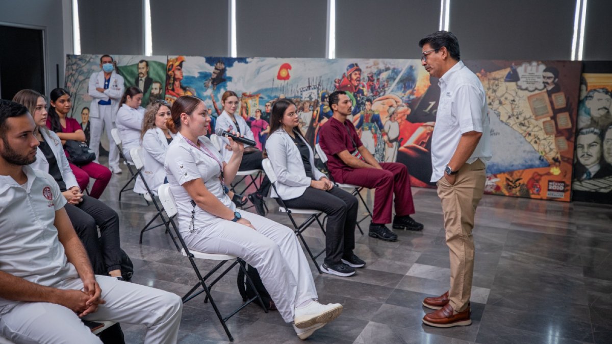 Llevarán sus conocimientos a comunidades; pasantes de enfermería y nutrición se suman al gobierno de Guasave
