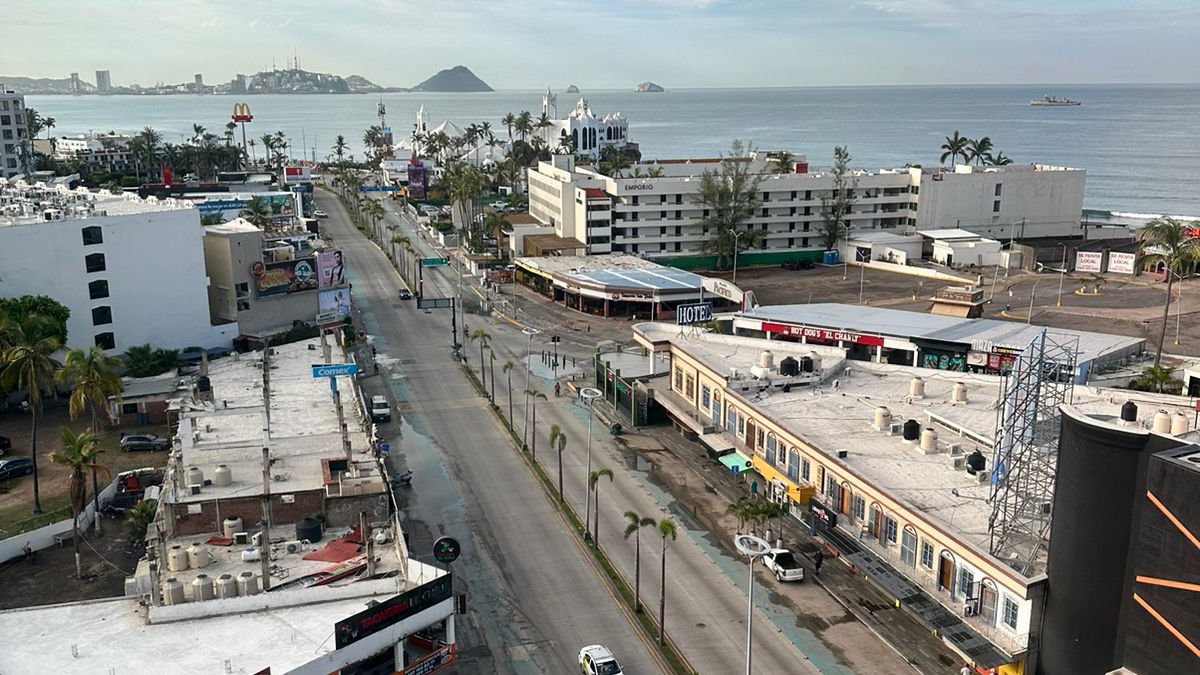 Se queda sin luz Mazatlán en varios sectores tras la lluvia de viernes