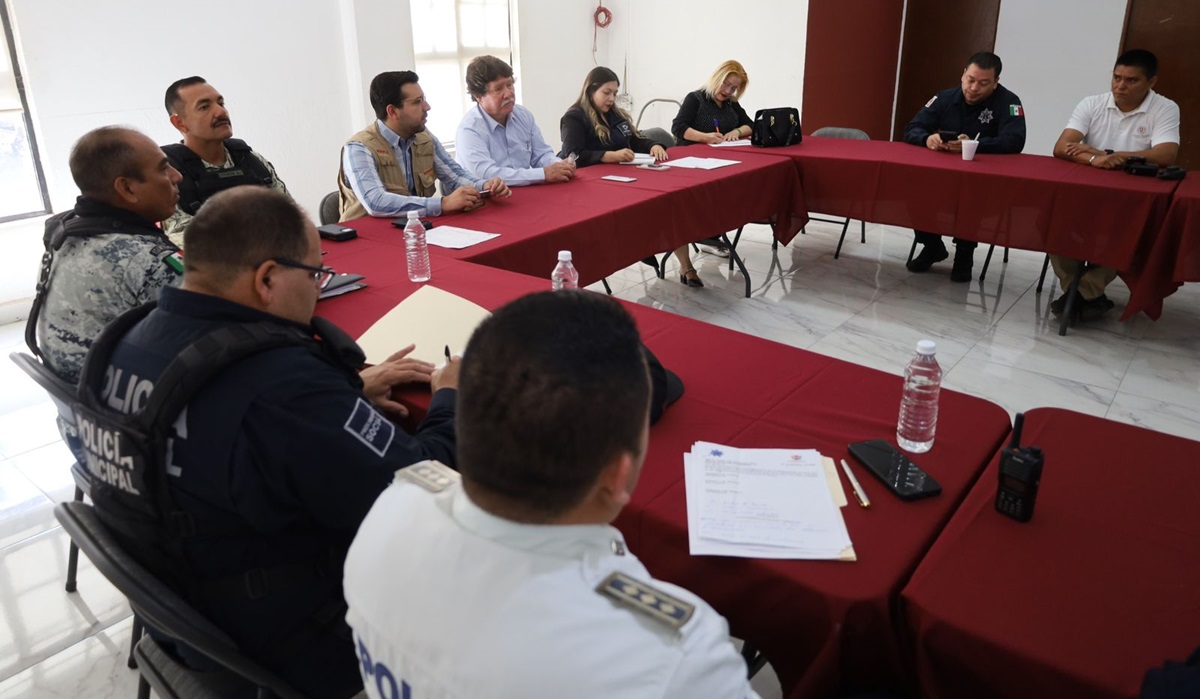 Autoridades de Navolato destacan operativo vial en mesa de seguridad