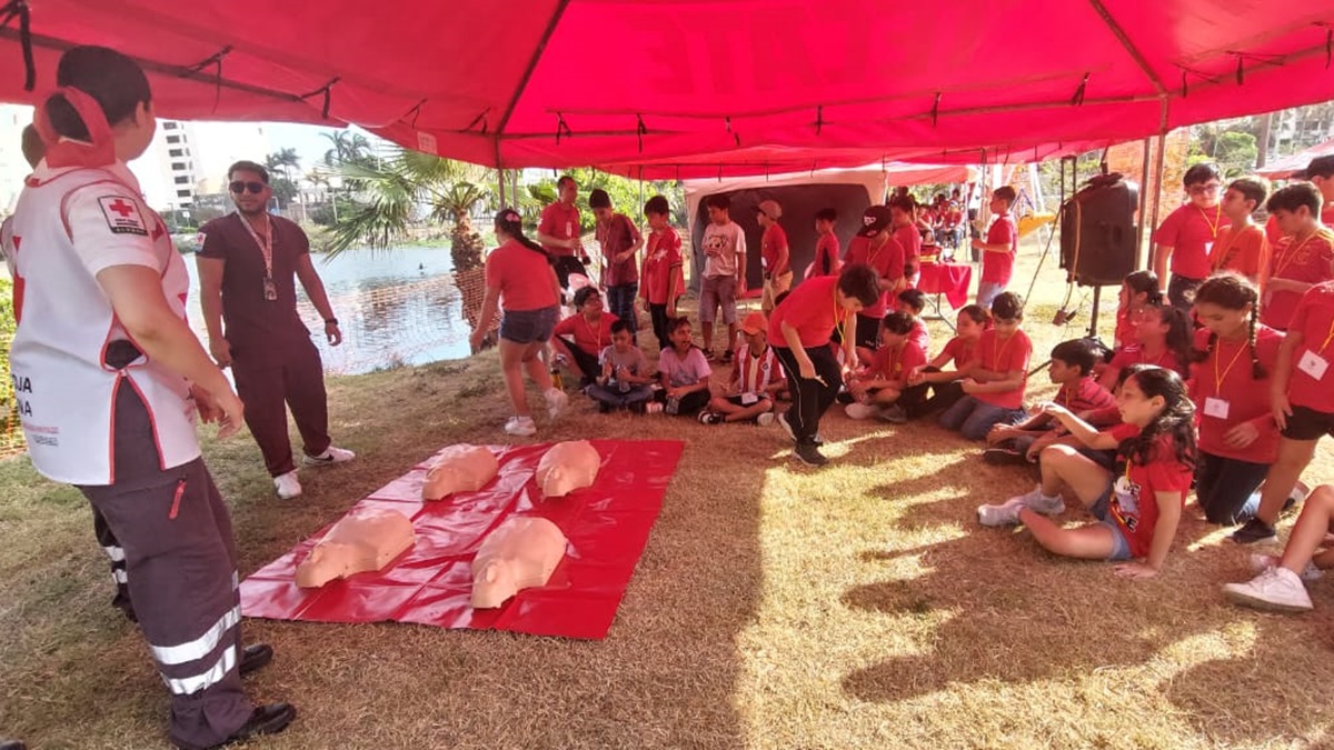 Aprenden Jugando sobre qué hacer en una emergencia en el Parque Central de Mazatlán
