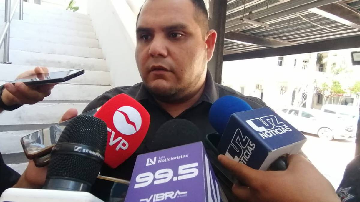 No dejar entrar a ninguna persona desconocida a la casa, declaró Jaime Othoniel Barrón, Secretario de SPyTM