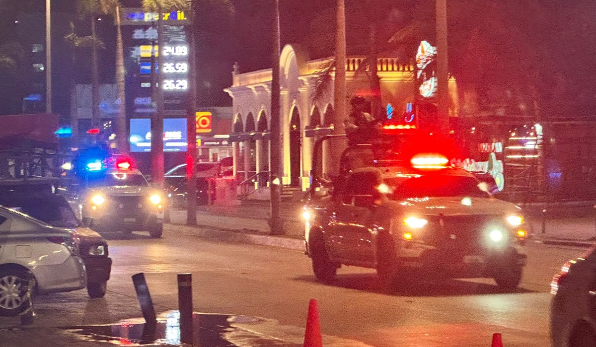 Custodia Guardia Nacional arribo de Sheinbaum y AMLO a hotel de Mazatlán