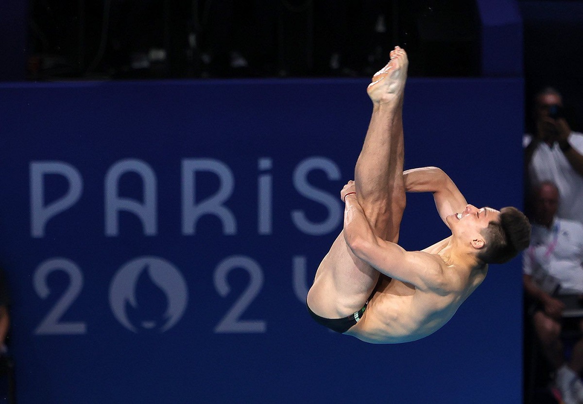 ¡Por medalla! Osmar Olvera clasifica a la final de clavados en París 2024