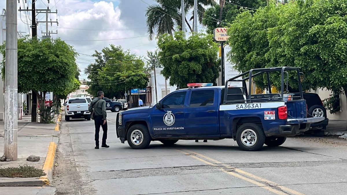 Agentes investigadores catean clínica privada en Guasave