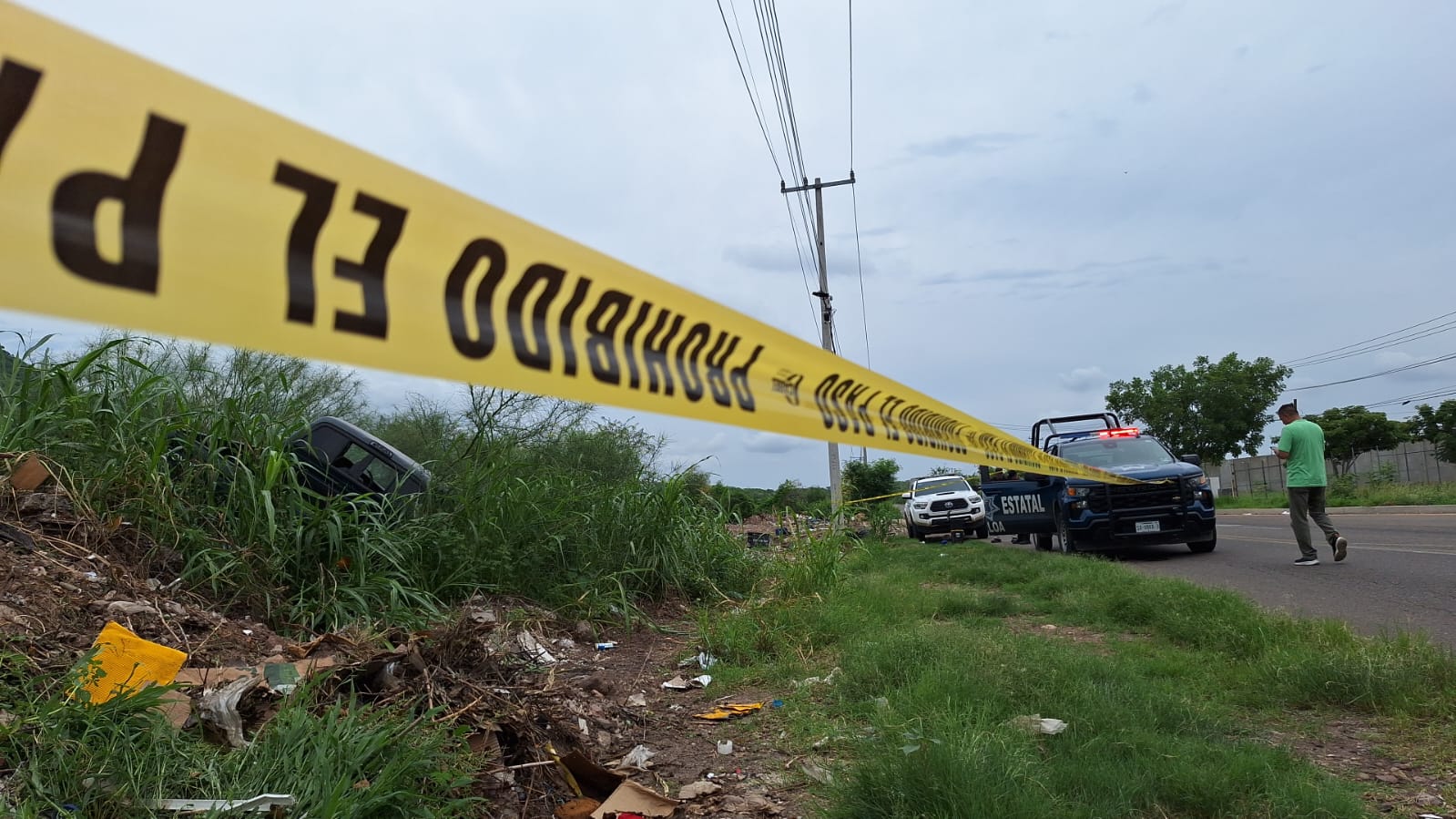 Tras persecución, policías balean a dos hombres al sur de Culiacán