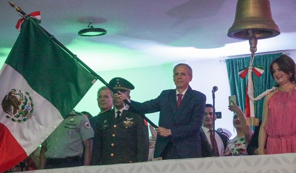 ¡Puro baño de pueblo! Gerardo Vargas dejará el balcón y desde tierra dará el grito el 15 de septiembre