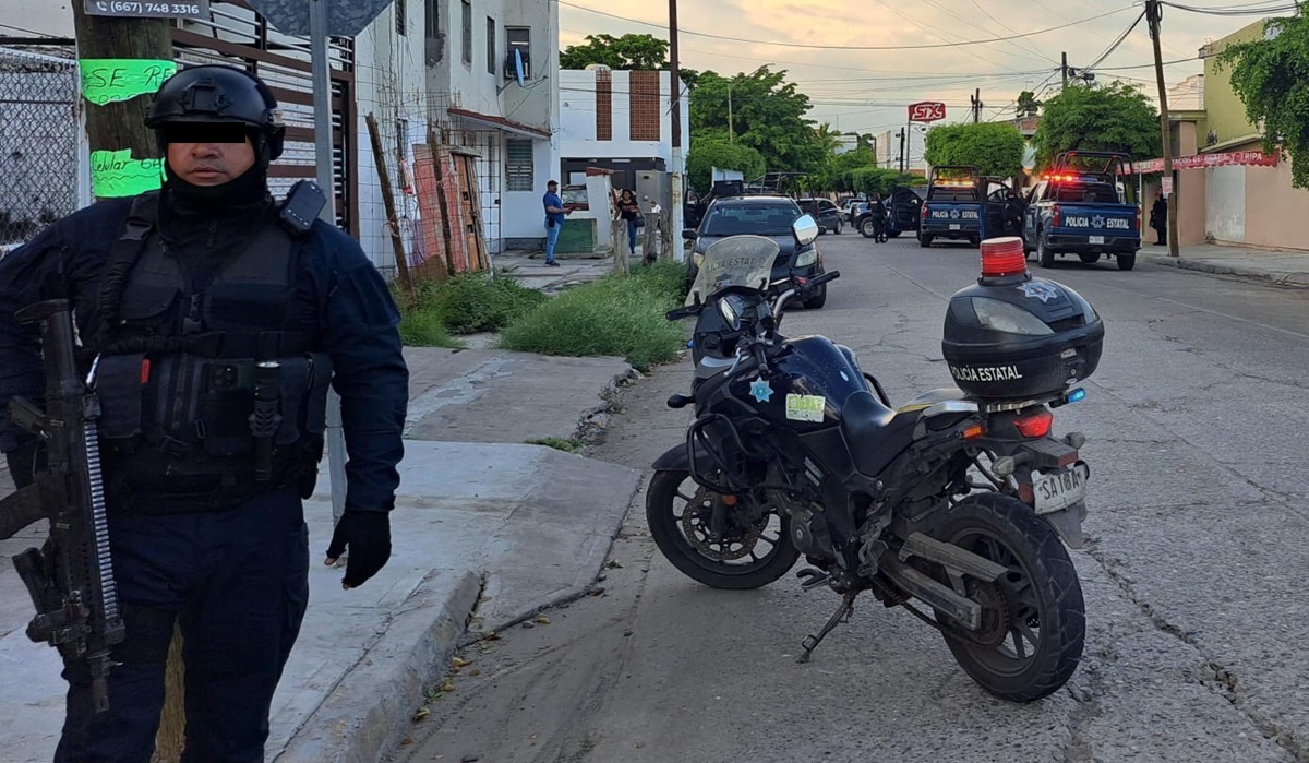 ¡Ya tomaste muchas fotos loco, ya estuvo bueno! Estatales intimidan a reportero en Culiacán