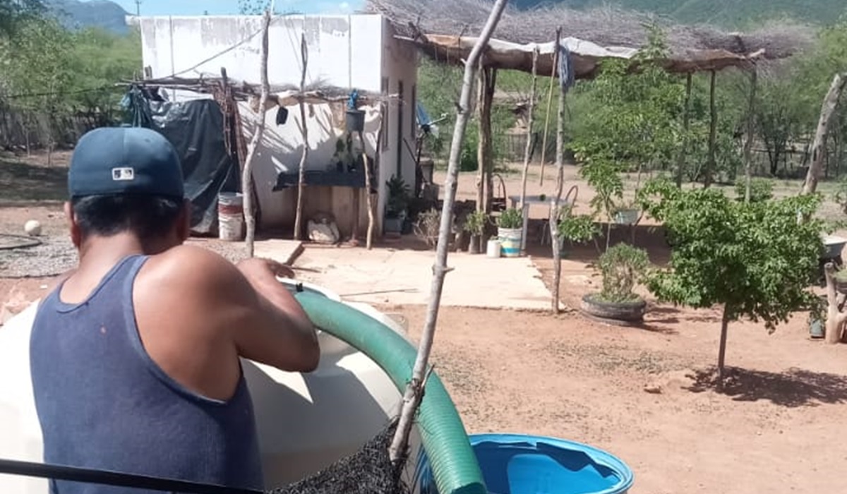 Por sequía llevan agua a 296 comunidades de Sinaloa; los más afectados están en Escuinapa
