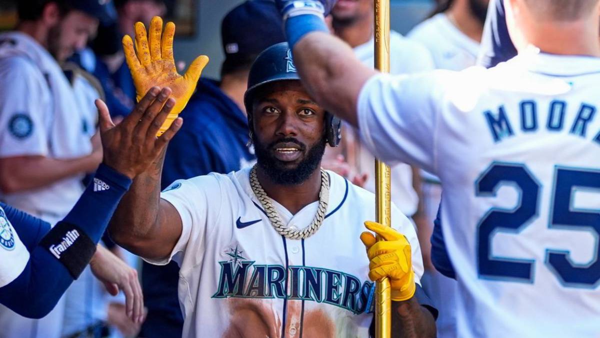 Randy Arozarena vuelve a castigar a los Rays con su home run 18 de la temporada