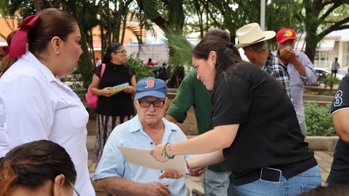 Realizan con éxito la Feria de Salud Pública 2024 en Badiraguato