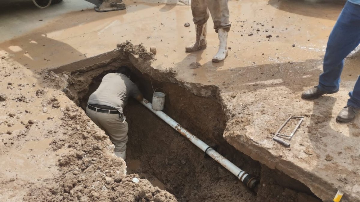 Japasa repara a la semana hasta 30 fugas de agua; llama a la población a seguir reportando