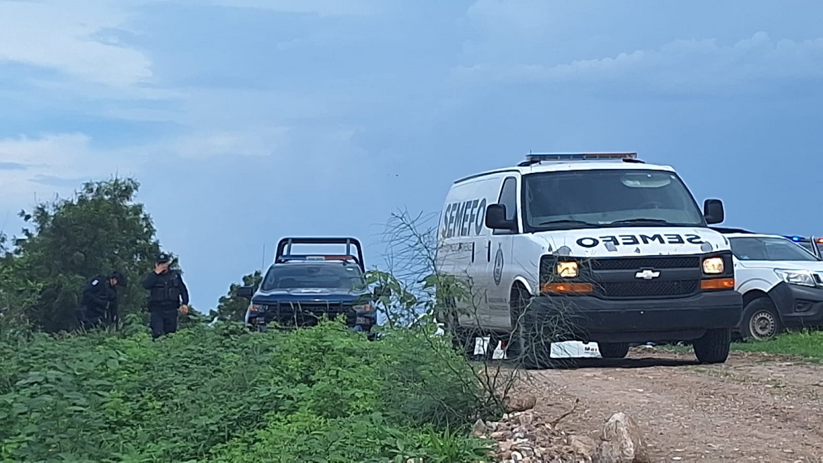 Con huellas de violencia localizan a un hombre no identificado en zona rural del sur de Culiacán