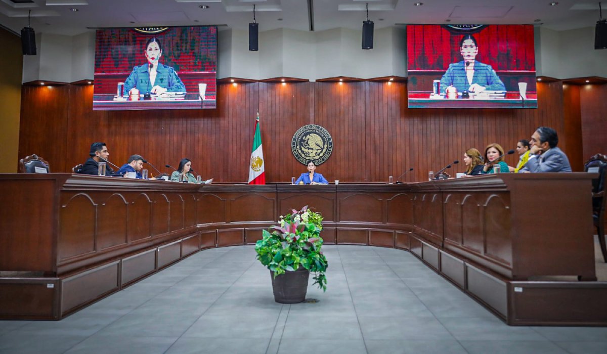 Congreso turna a Jucopo renuncia de Sara Bruna; habrá sesión extraordinaria para aceptar su salida