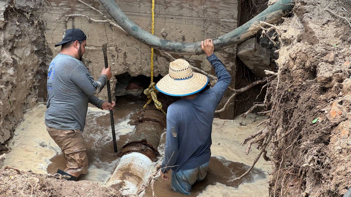 Sin poder repararse daño en Villa Unión, pero JUMAPAM logra dotarles agua con línea auxiliar