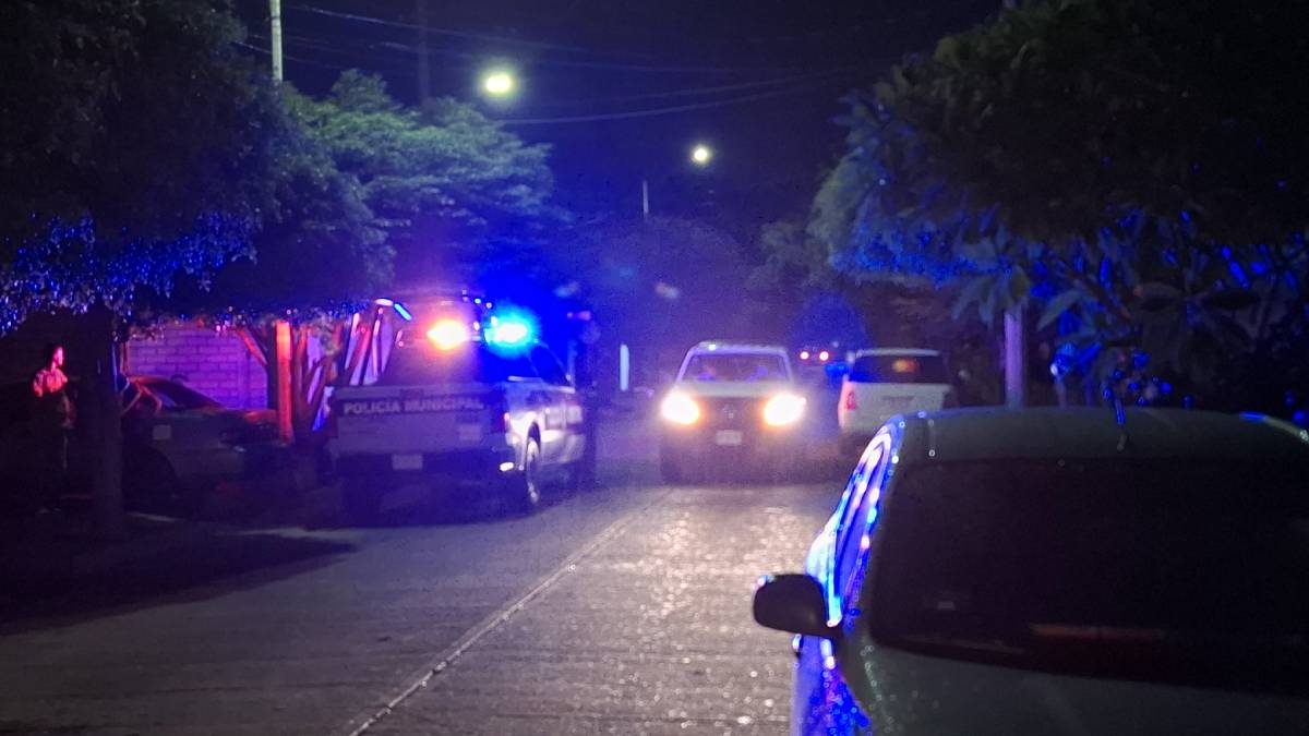 Sin vida y encobijado localizan a un hombre en el fraccionamiento Álamos Country de Los Mochis