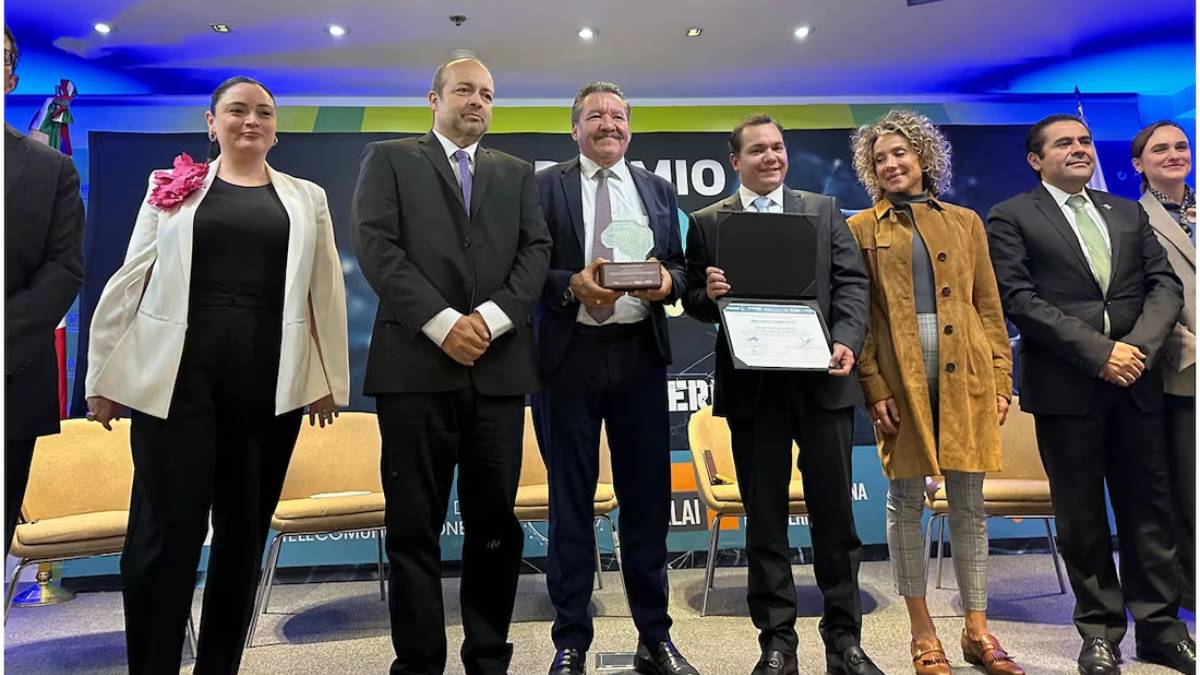 Premio IA en Gobierno 2024 para Sinaloa por innovador proyecto de monitoreo ciberseguridad