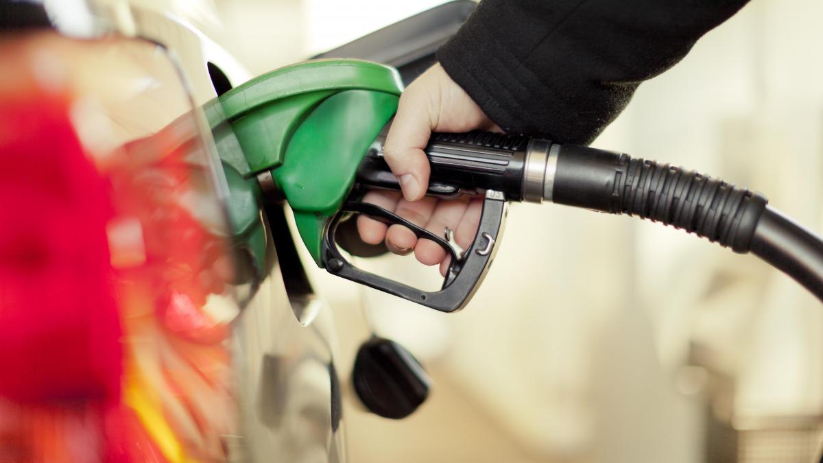 No hay quien detenga a los gasolineros de Los Mochis; aumentan de nuevo el precio del combustible