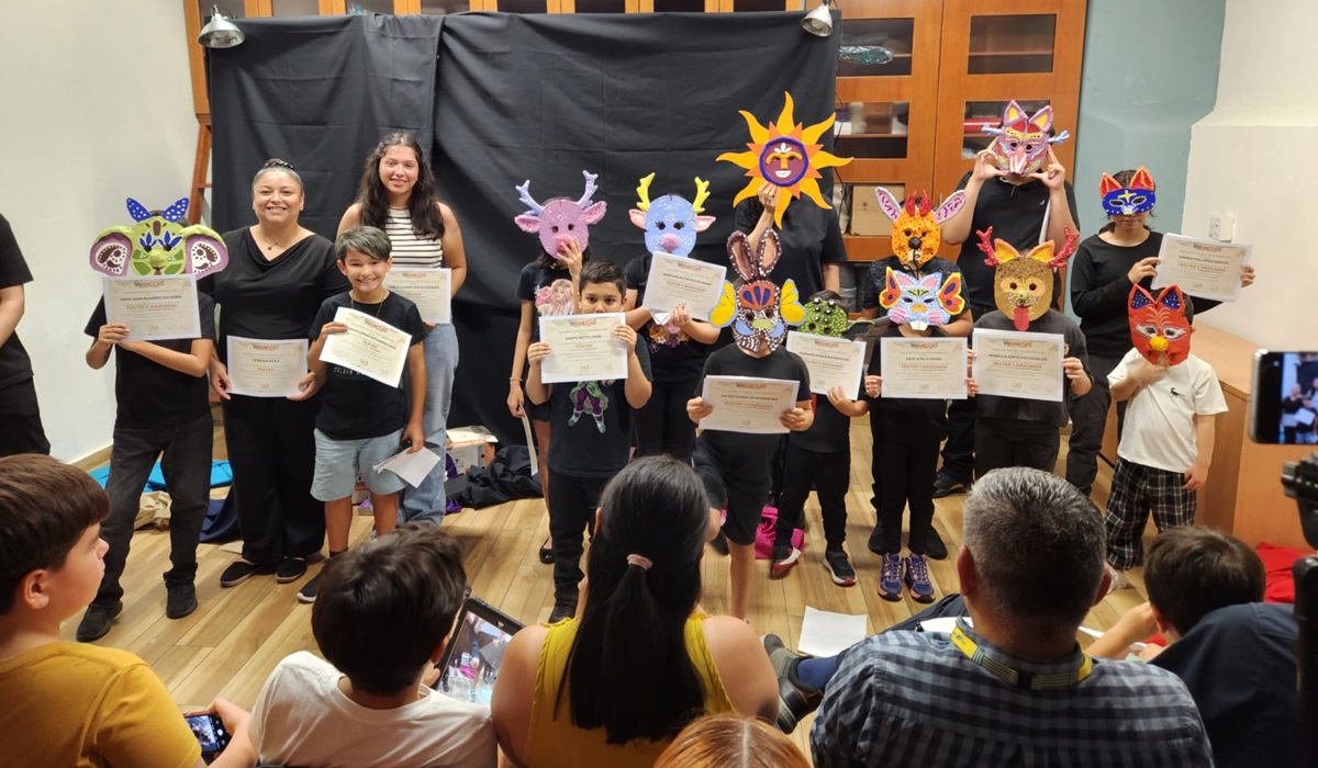 Culmina curso de teatro y máscaras que impartió la SAS a niños, niñas y jóvenes