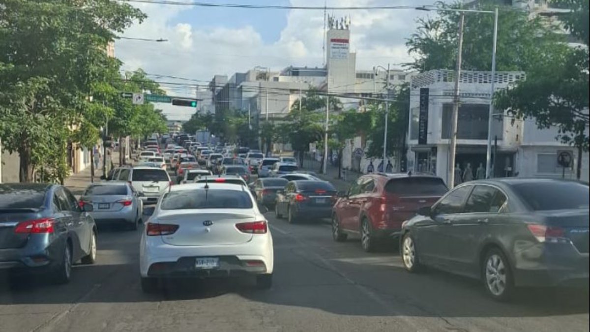 “Ocupamos regresar a la gente a sus hogares”: DVyT llama a transportistas a regresar a prestar el servicio en Culiacán